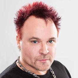 Mik Scarlet, Access, Founder