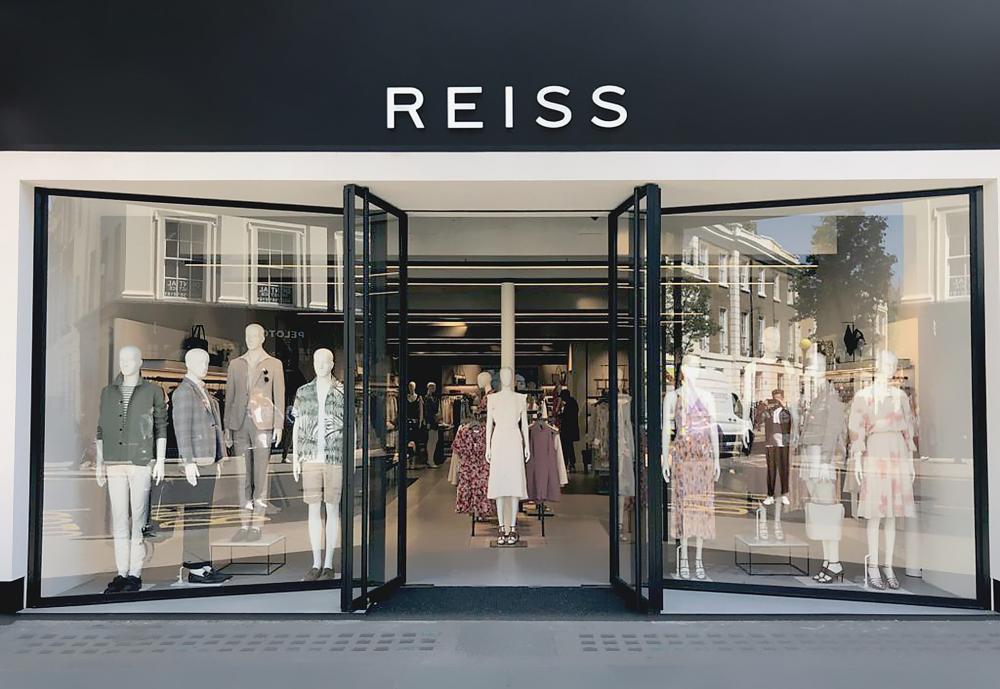 Outlets com. Reiss одежда. Reiss о бренде. Магазин next. Некст бренд одежды в Москве.